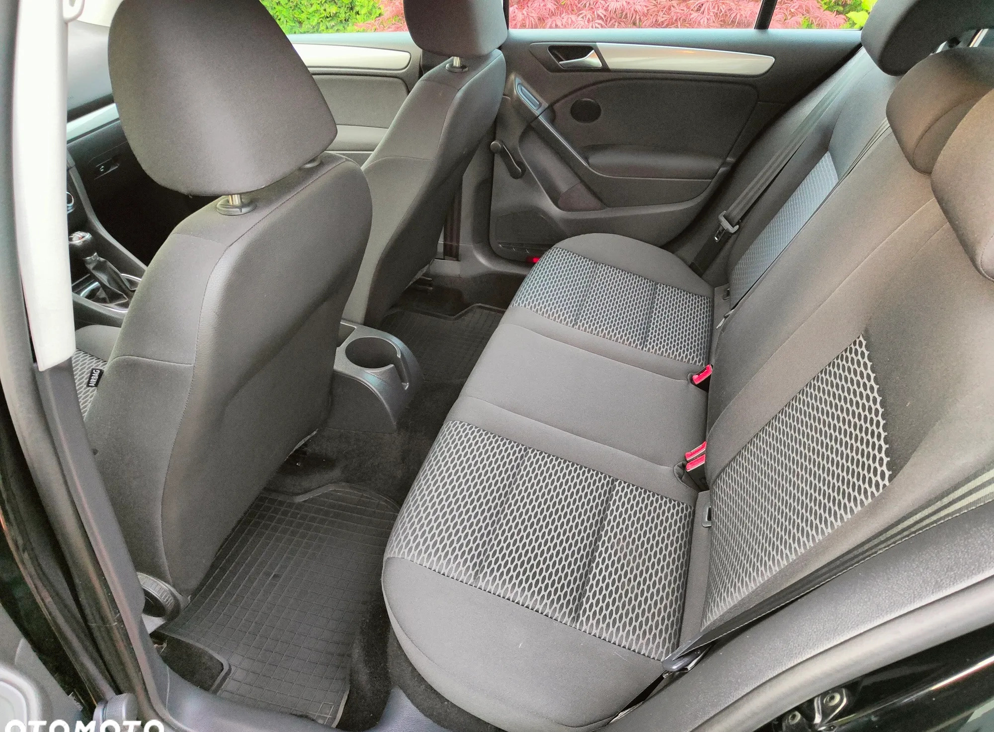 Volkswagen Golf cena 21900 przebieg: 170000, rok produkcji 2009 z Strzelno małe 46